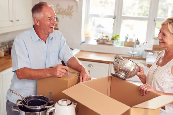 5 Benefits of Downsizing Your Home and Decluttering First Decluttering